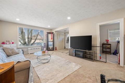 Tiny photo for 605 Walnut Street, Anaconda, MT 59711 (MLS # 30069646)