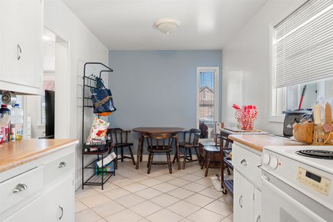 Tiny photo for 605 Walnut Street, Anaconda, MT 59711 (MLS # 30069646)
