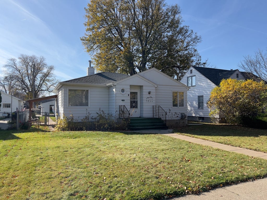 Photo of 1604 1st Avenue S, Great Falls, MT 59401 (MLS # 30080098)