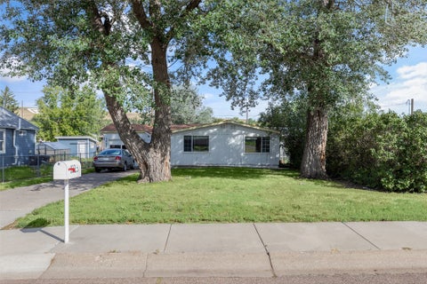 Photo of 1023 7th Avenue NW, Great Falls, MT 59404 (MLS # 30078446)