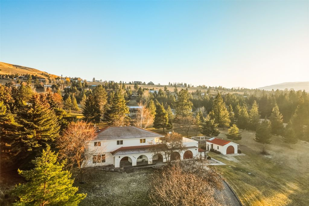 Photo of 6455 S Meadowwood Lane, Missoula, MT 59803 (MLS # 30064031)