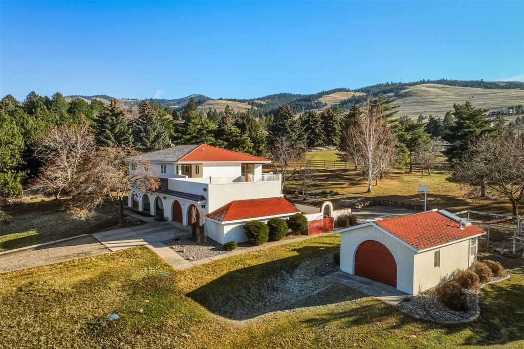 Photo of 6455 S Meadowwood Lane, Missoula, MT 59803 (MLS # 30064031)