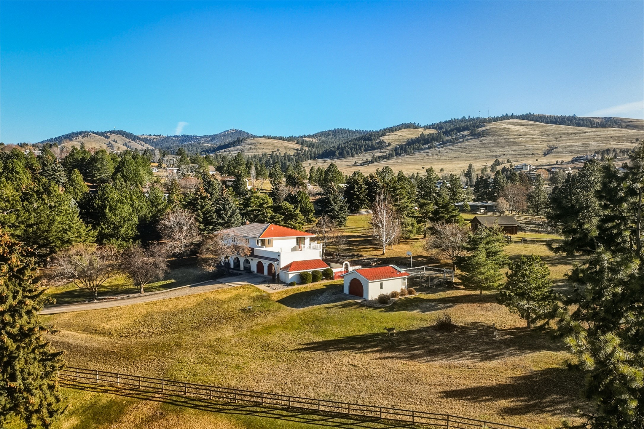 6455 S Meadowwood Lane