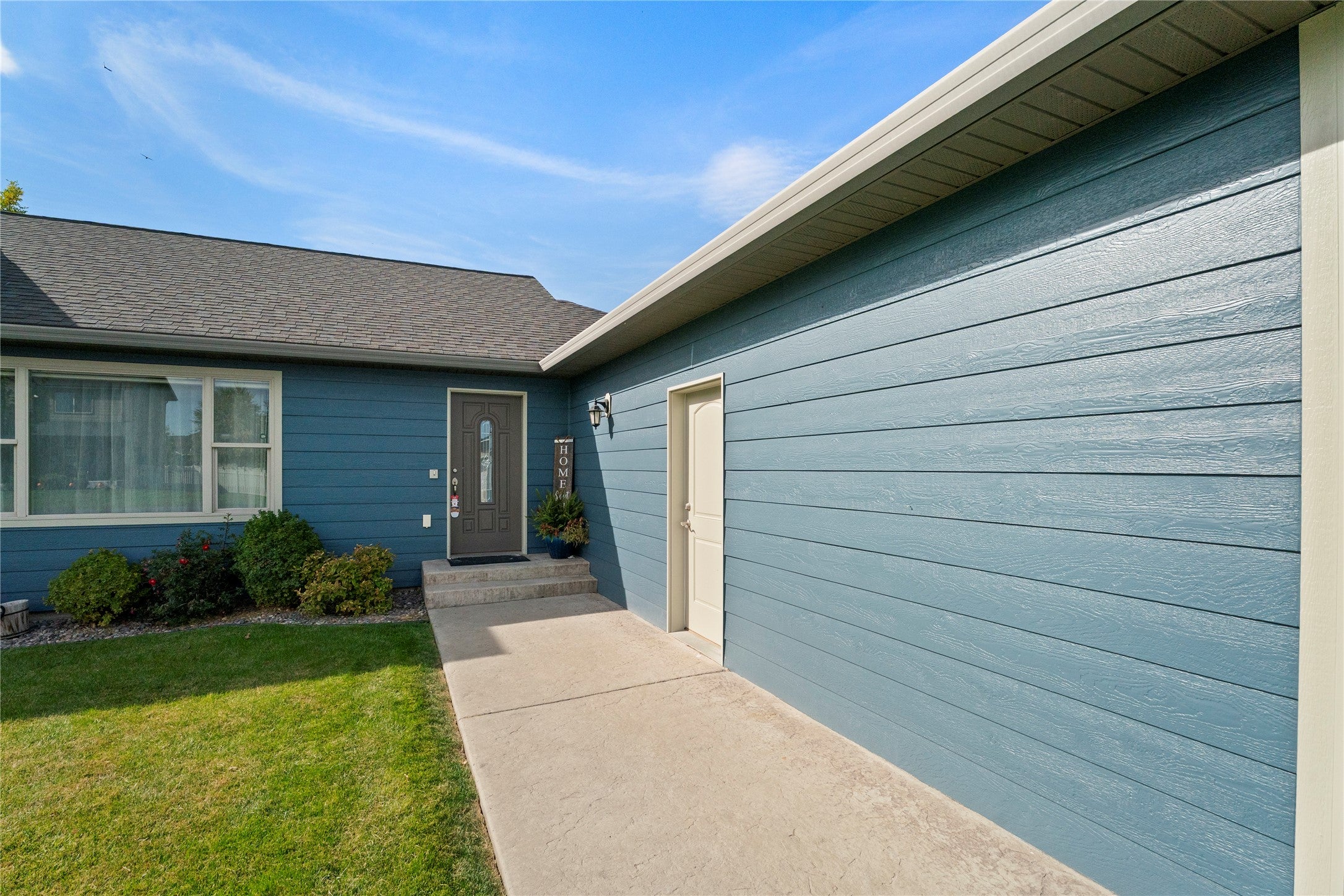 3818 Timothy Lane