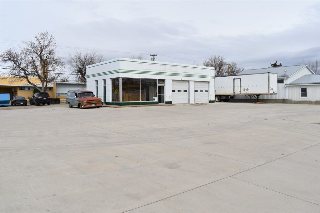 Photo of 216 S Main Street, Conrad, MT 59425 (MLS # 30067403)