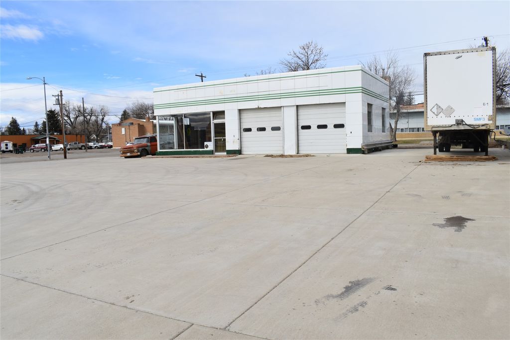 Photo of 216 S Main Street, Conrad, MT 59425 (MLS # 30067403)