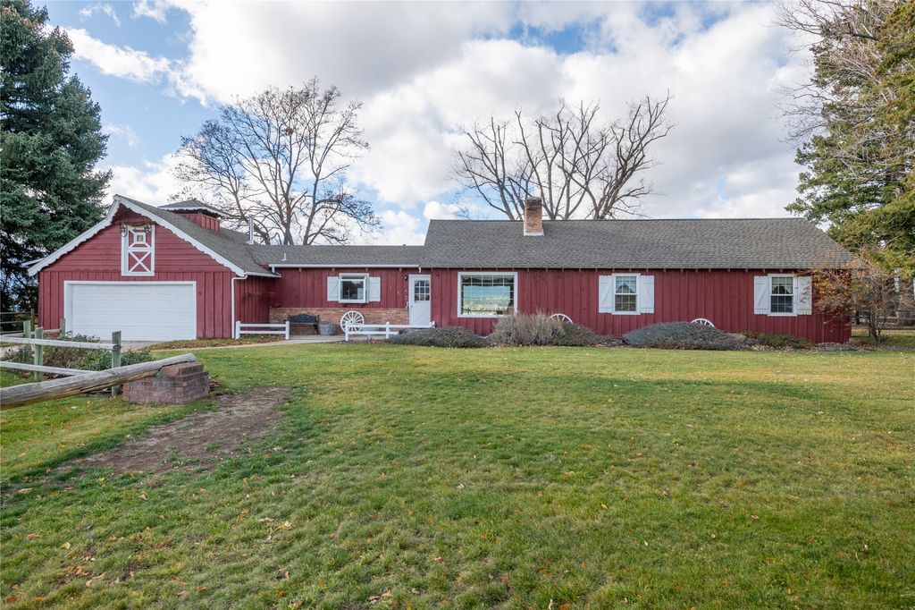 Photo of 183 Eastside Hwy Hwy, Hamilton, MT 59840 (MLS # 30060562)