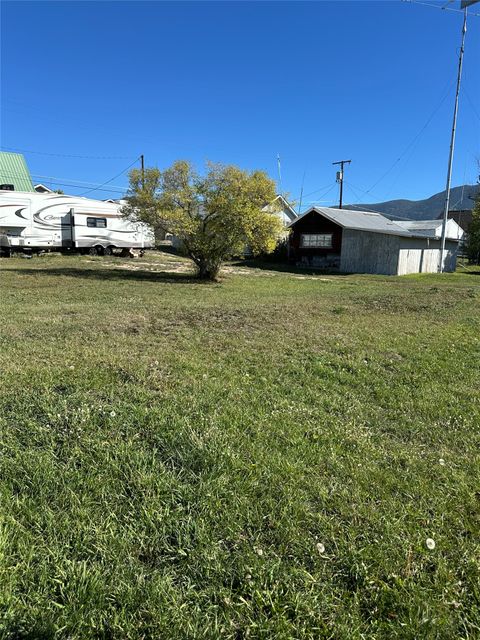 Tiny photo for 1801 Yale Avenue, Butte, MT 59701 (MLS # 30068422)