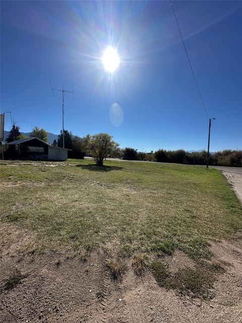 Tiny photo for 1801 Yale Avenue, Butte, MT 59701 (MLS # 30068422)