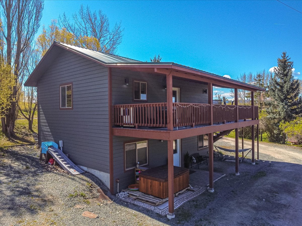 125 Spring Lane