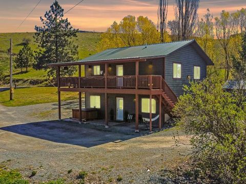 Photo of 125 Spring Lane, Eureka, MT 59917 (MLS # 30067233)
