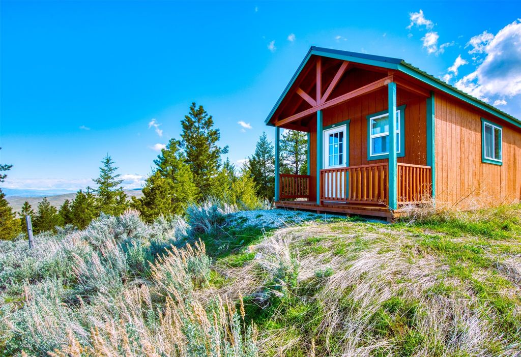 Photo of 2136 Blue Sage Trail, Corvallis, MT 59828 (MLS # 30049836)
