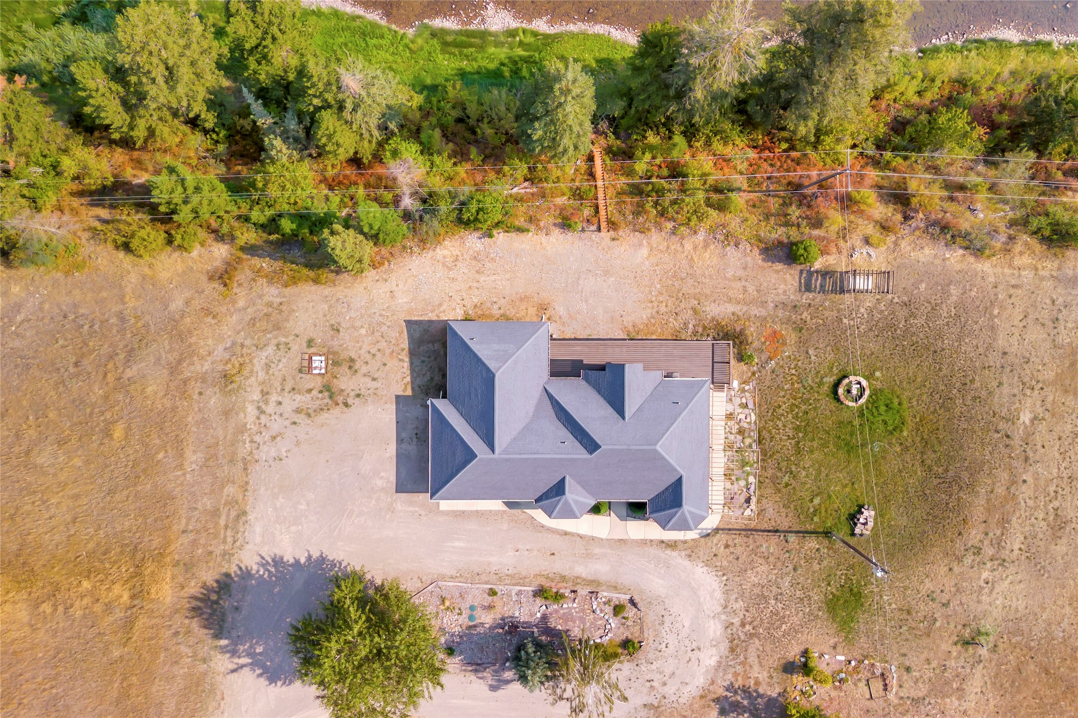 Superior, Montana 59872, United States, 5 Bedrooms Bedrooms, ,3 BathroomsBathrooms,Residential,Pending,49835