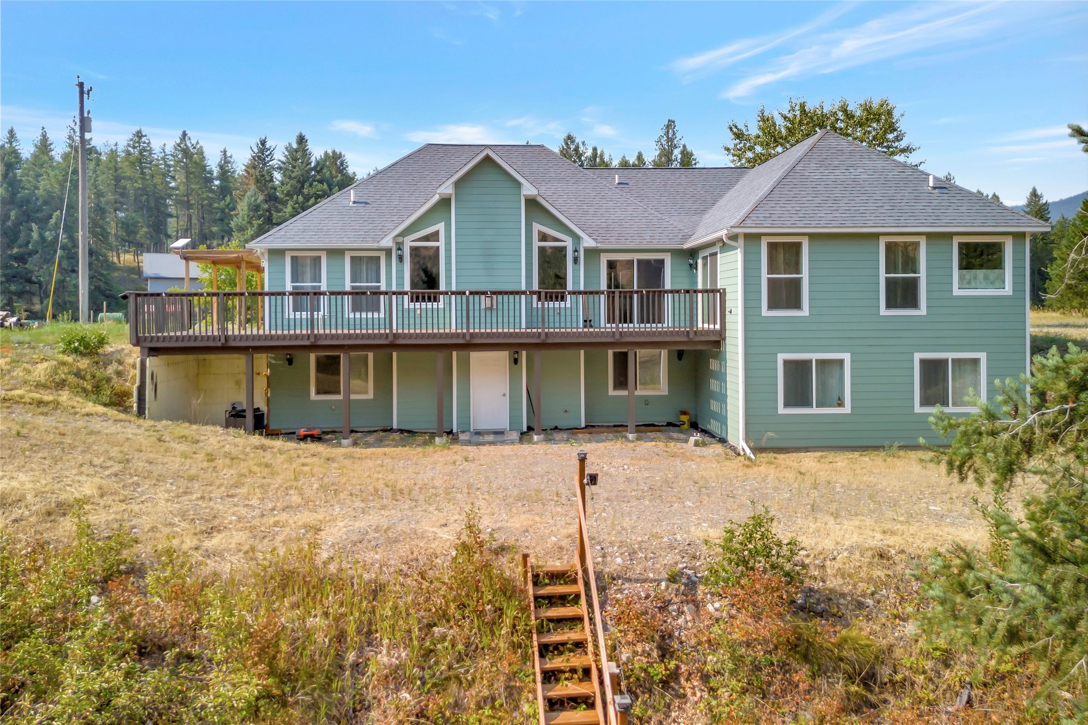 Superior, Montana 59872, United States, 5 Bedrooms Bedrooms, ,3 BathroomsBathrooms,Residential,Pending,49835