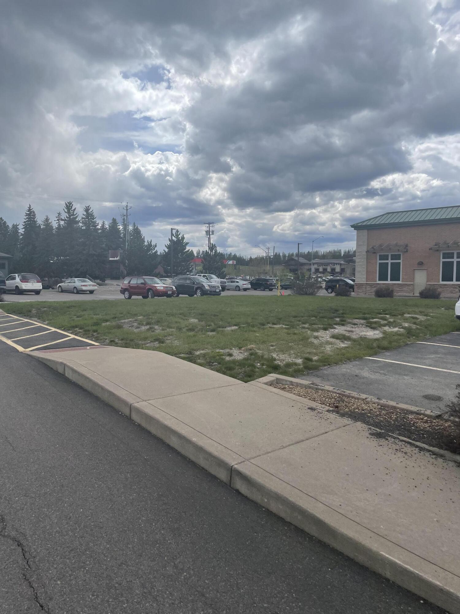 704 E 13th Street Lot 1 B