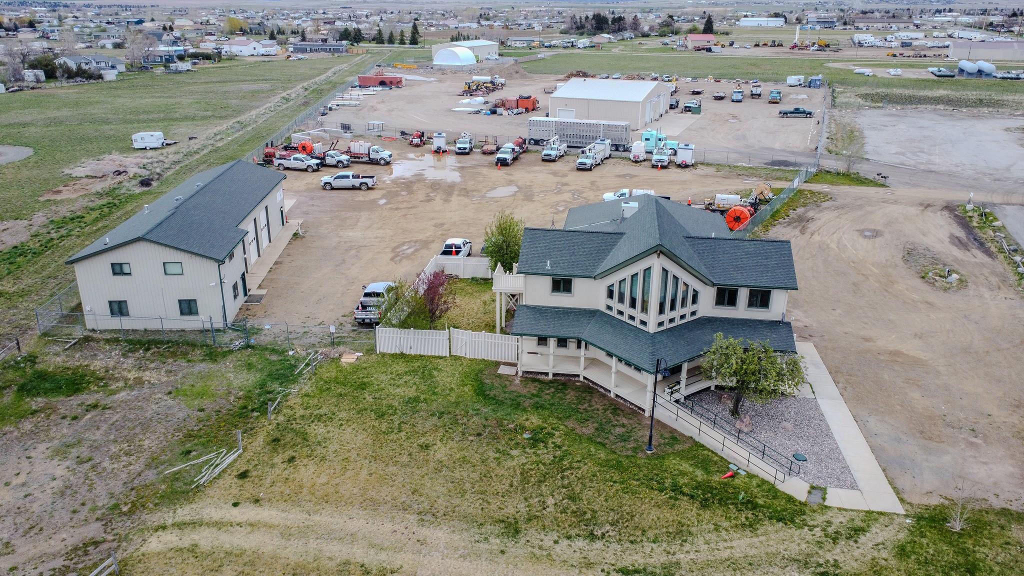 3012 L Drive
