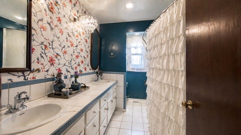 Tiny photo for 218 5th Avenue NE, Cut Bank, MT 59427 (MLS # 30076438)