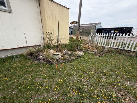 Tiny photo for 608 4th Avenue NW, Great Falls, MT 59404 (MLS # 30069583)