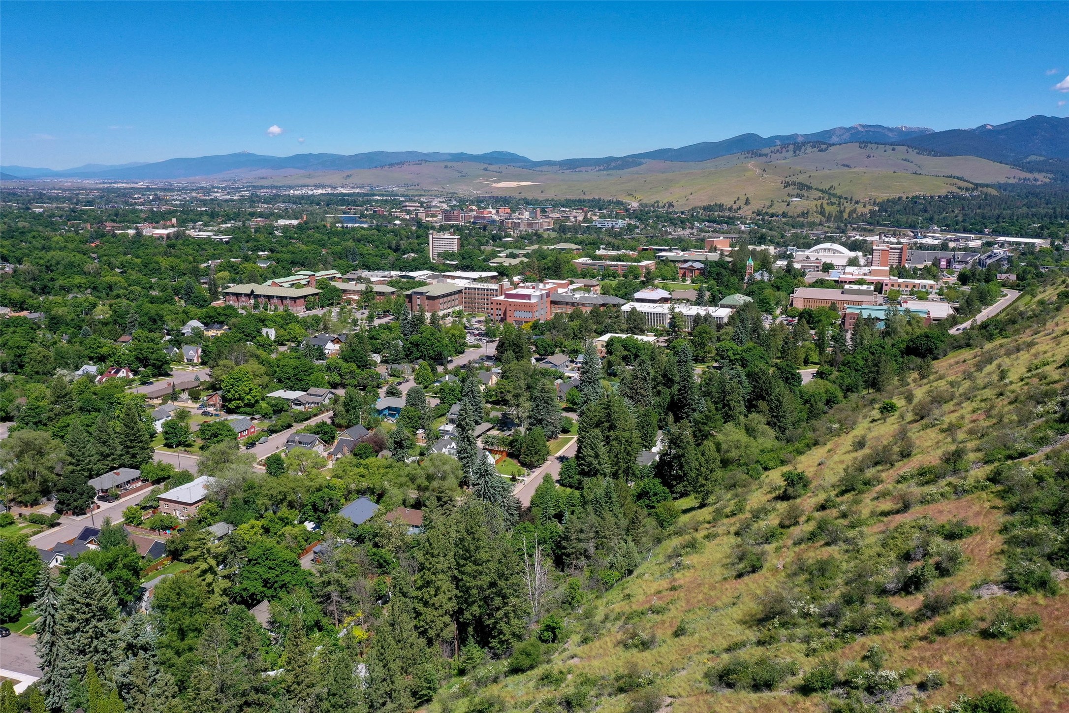 Missoula, Montana 59801, United States, 4 Bedrooms Bedrooms, ,2 BathroomsBathrooms,Residential,Pending,52360