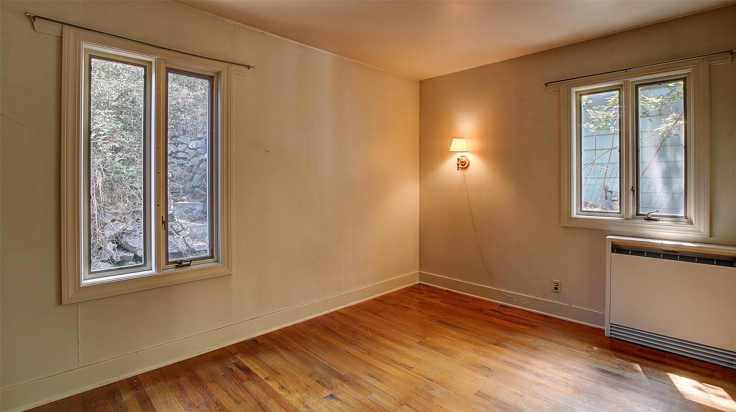 Missoula, Montana 59801, United States, 4 Bedrooms Bedrooms, ,2 BathroomsBathrooms,Residential,Pending,52360