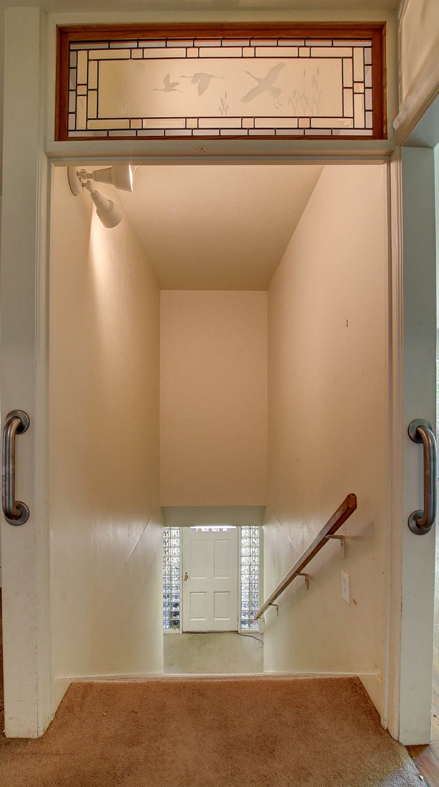 Missoula, Montana 59801, United States, 4 Bedrooms Bedrooms, ,2 BathroomsBathrooms,Residential,Pending,52360