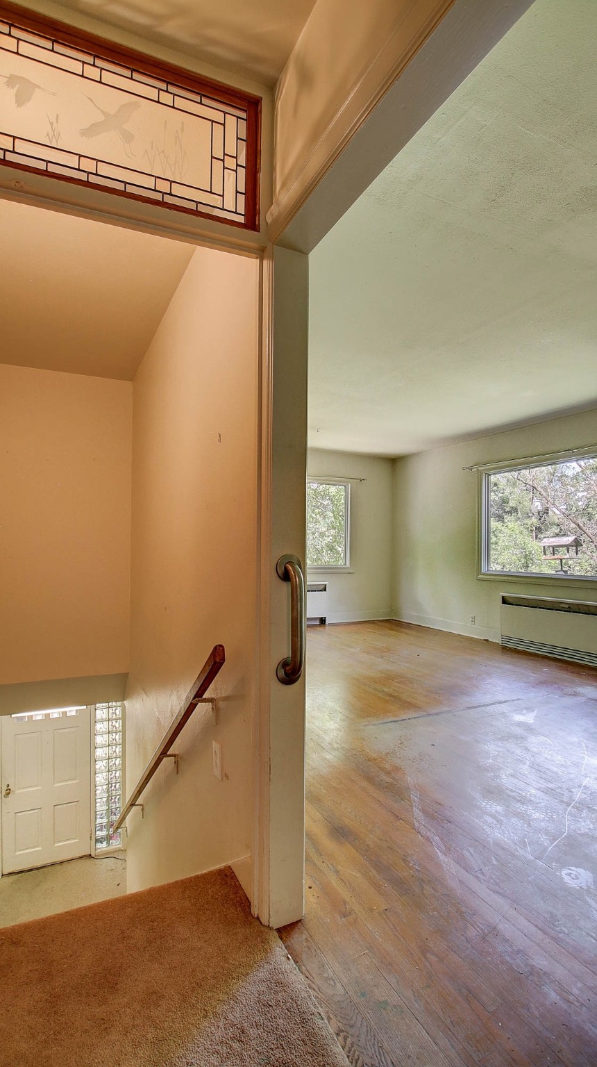 Missoula, Montana 59801, United States, 4 Bedrooms Bedrooms, ,2 BathroomsBathrooms,Residential,Pending,52360