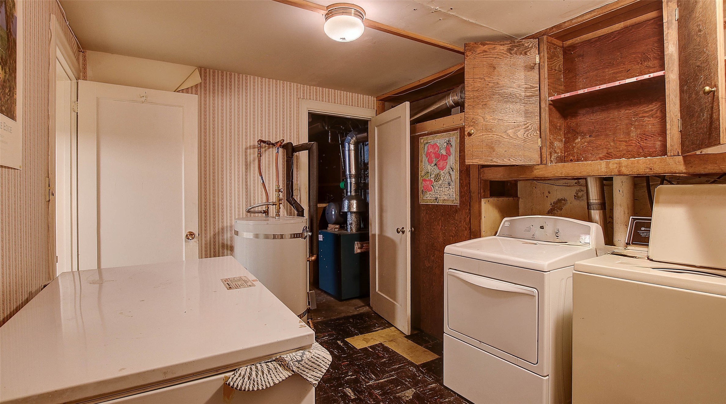 Missoula, Montana 59801, United States, 4 Bedrooms Bedrooms, ,2 BathroomsBathrooms,Residential,Pending,52360