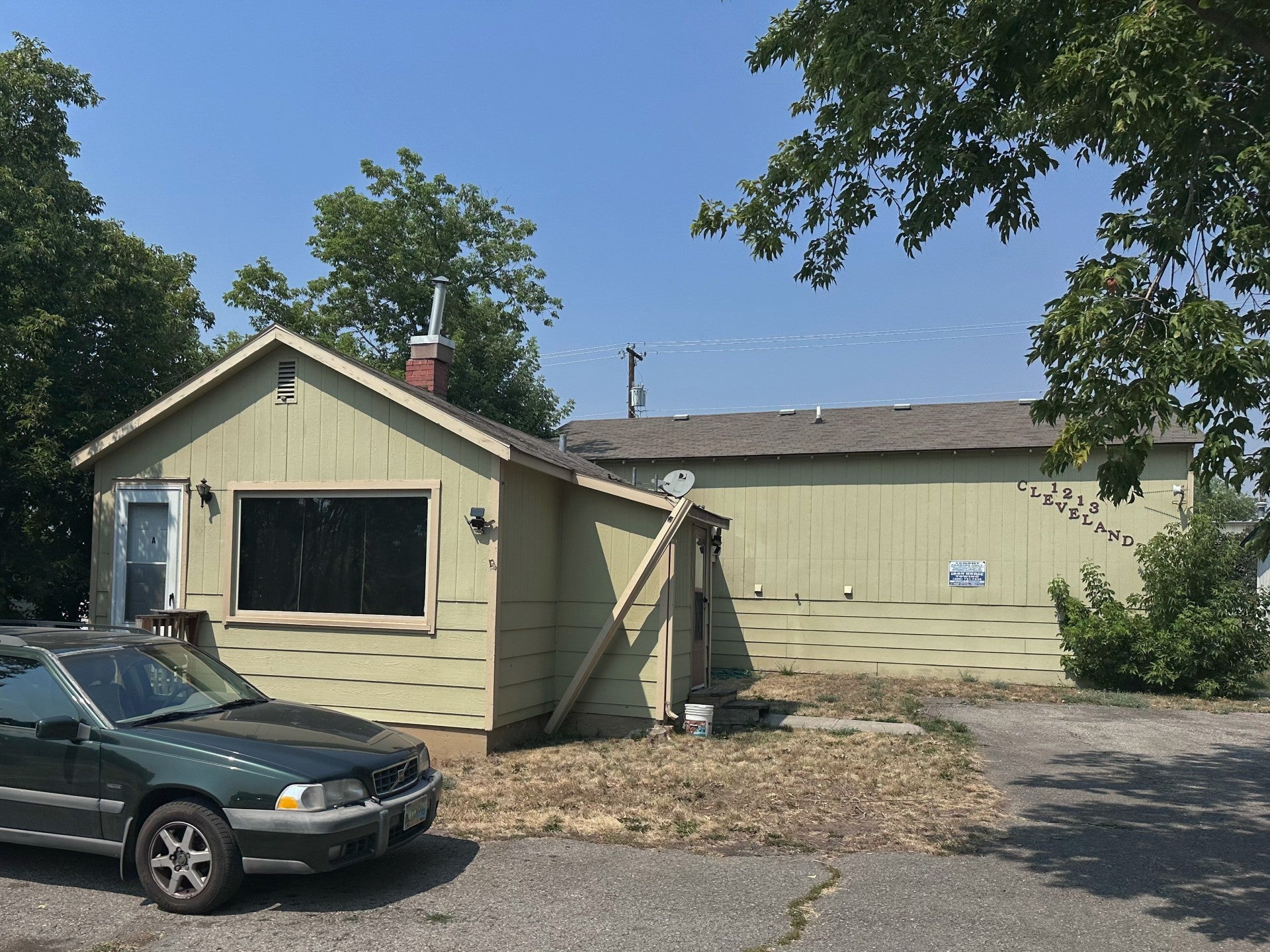 1213 Cleveland Street