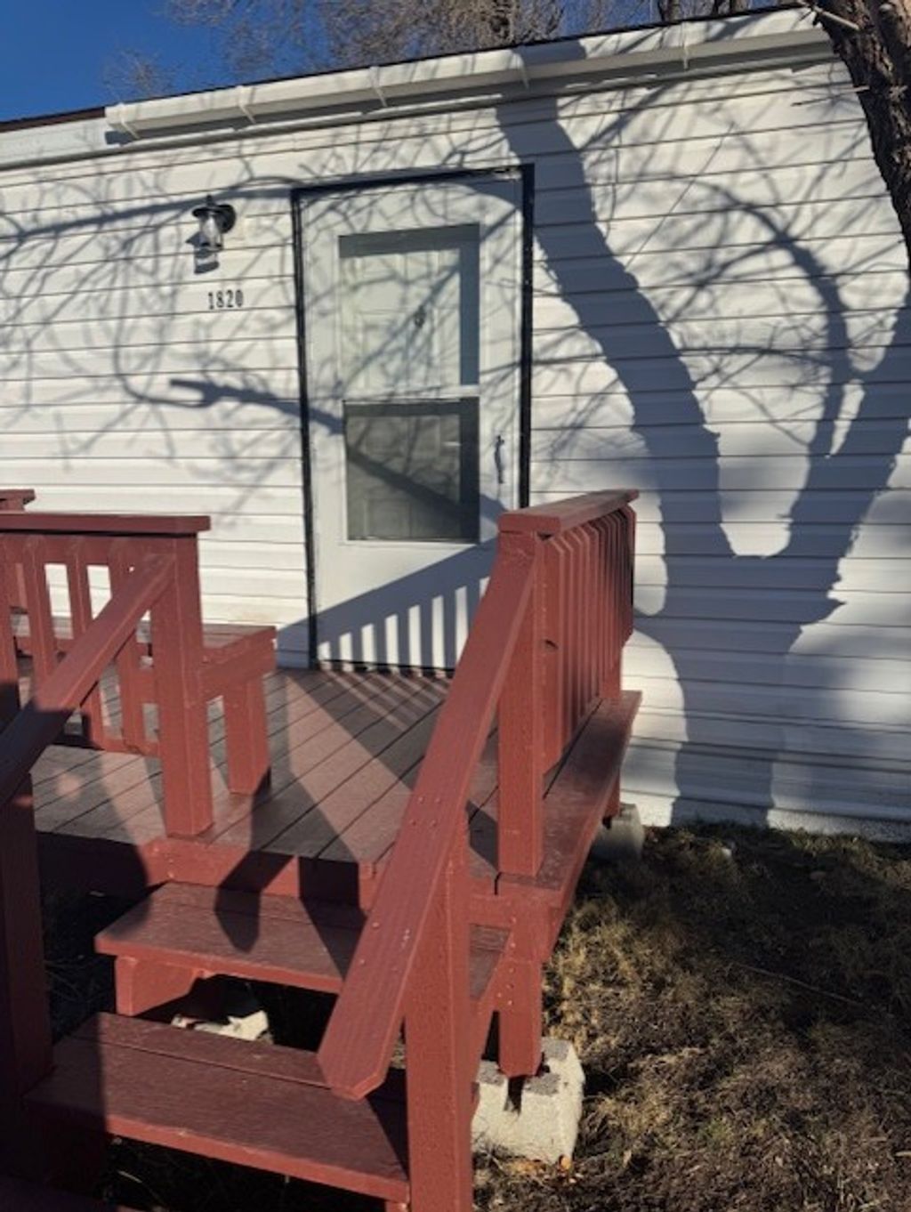 Photo of 1820 Chestnut Street, Helena, MT 59601 (MLS # 30065148)