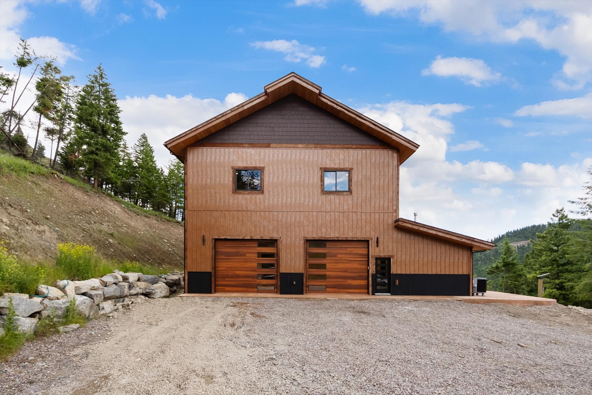 1549 Blacktail Road