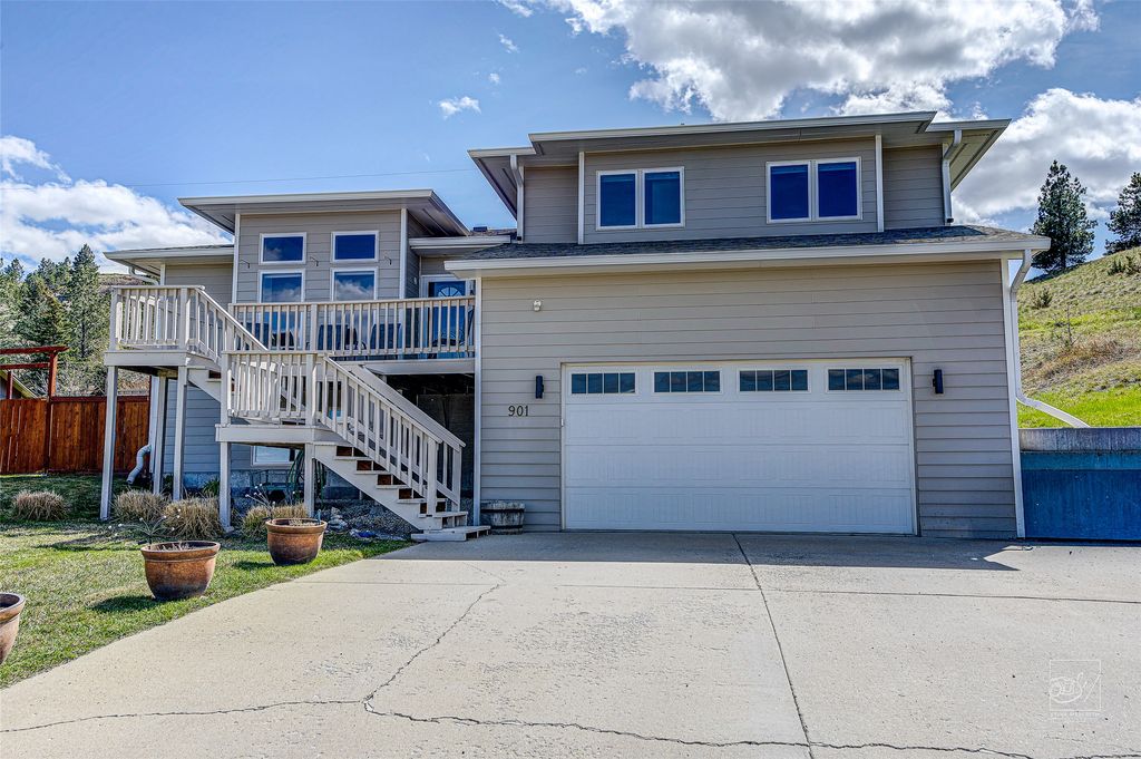 Photo of 901 Highland Street, Helena, MT 59601 (MLS # 30067160)