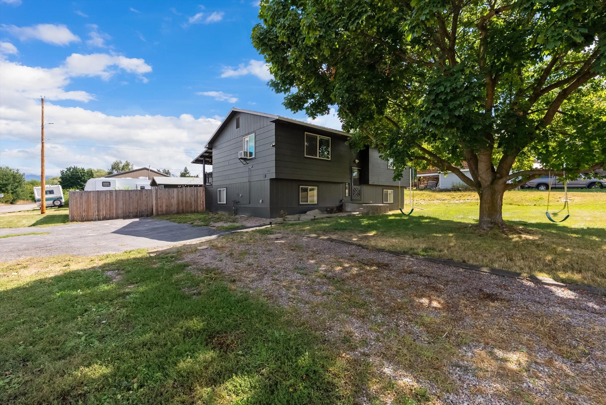 1001 4th E 1001 4th Avenue 1001 4th Ave E