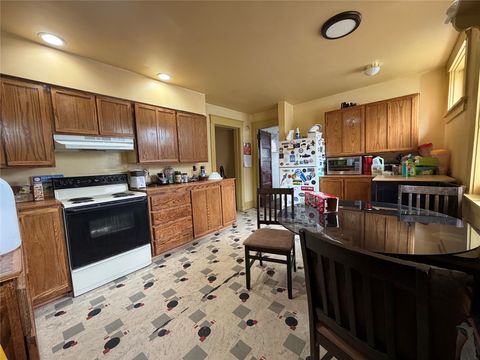 Tiny photo for 401 N Wyoming Street, Butte, MT 59701 (MLS # 30071646)