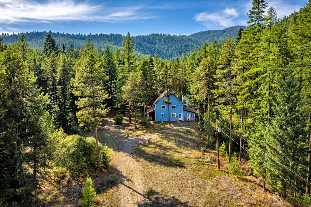 Photo of 1059 Grizzly Mountain Road, Missoula, MT 59808 (MLS # 30066840)