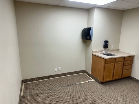 Tiny photo for 401 15th Avenue S #104, Great Falls, MT 59405 (MLS # 30071246)