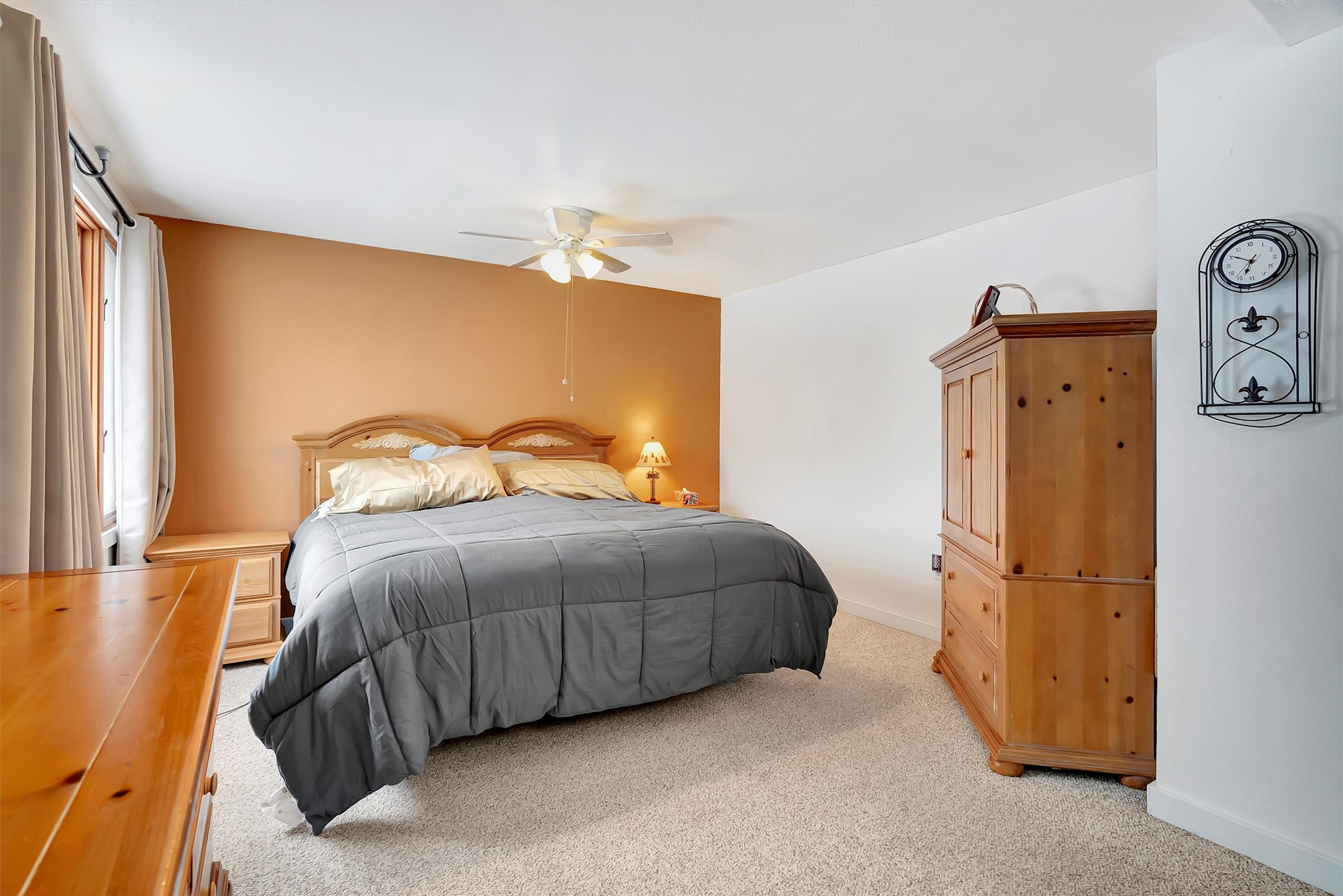 Florence, Montana 59833, United States, 4 Bedrooms Bedrooms, ,2 BathroomsBathrooms,Residential,Pending,14923