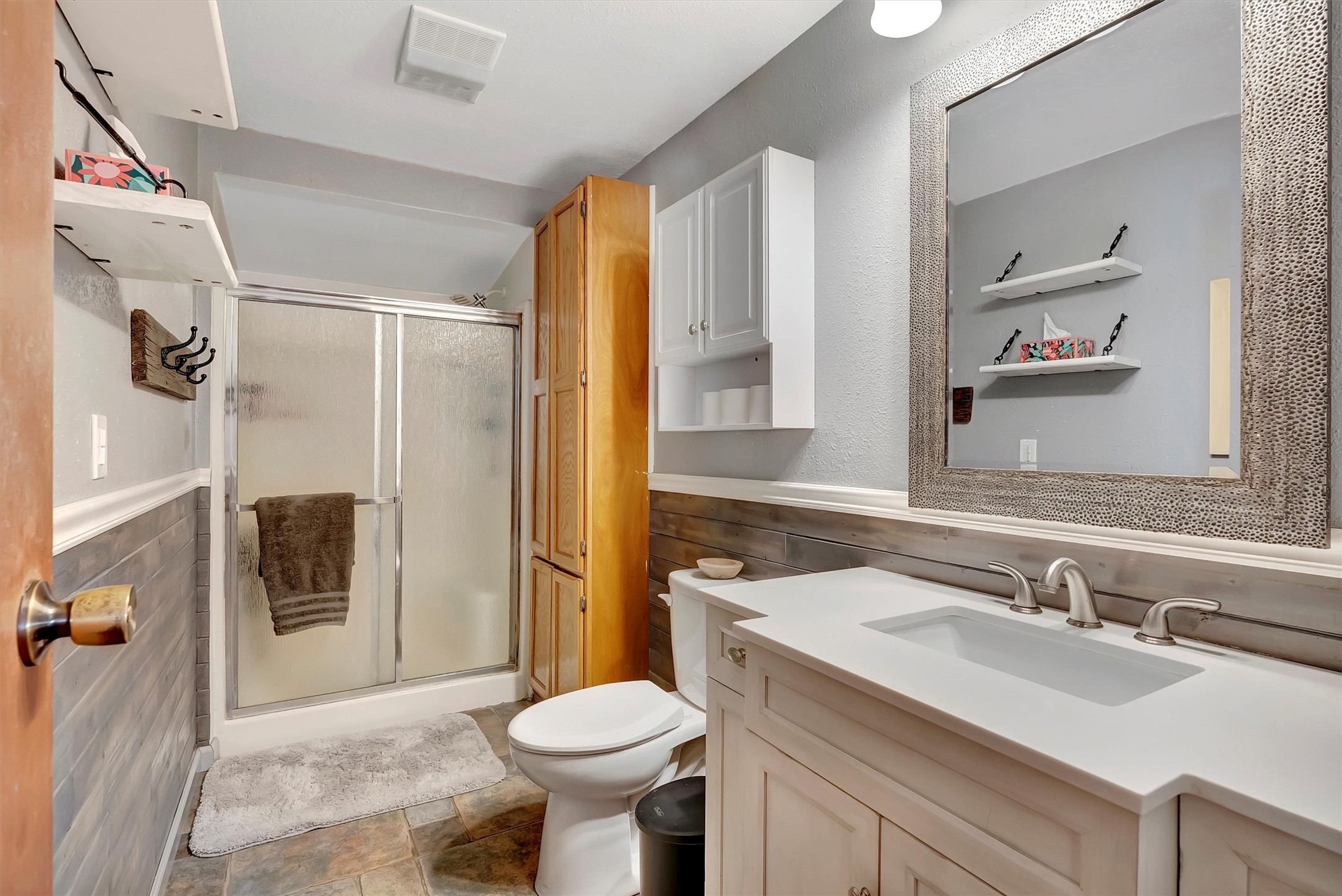 Florence, Montana 59833, United States, 4 Bedrooms Bedrooms, ,2 BathroomsBathrooms,Residential,Pending,14923