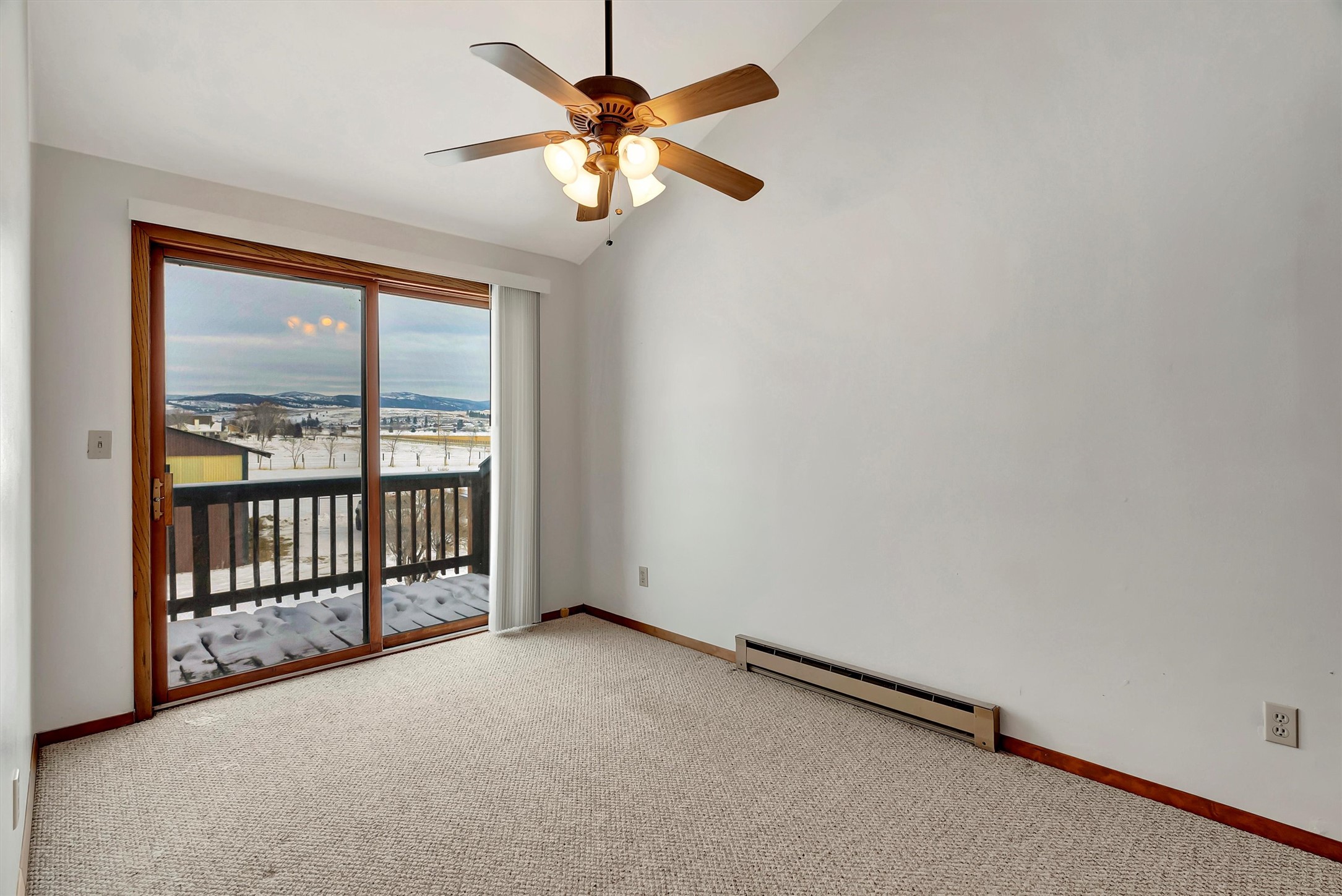 Florence, Montana 59833, United States, 4 Bedrooms Bedrooms, ,2 BathroomsBathrooms,Residential,Pending,14923