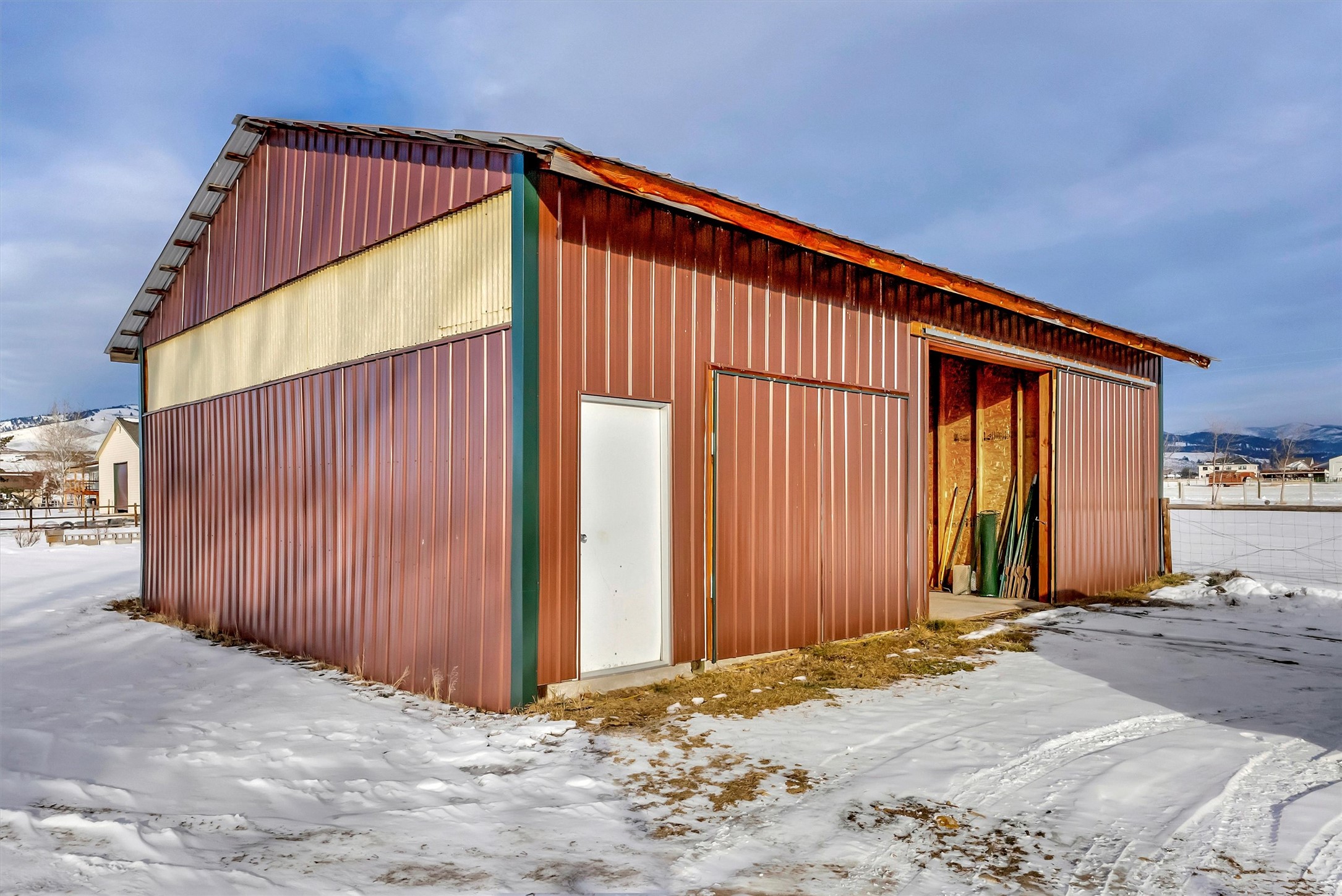 Florence, Montana 59833, United States, 4 Bedrooms Bedrooms, ,2 BathroomsBathrooms,Residential,Pending,14923