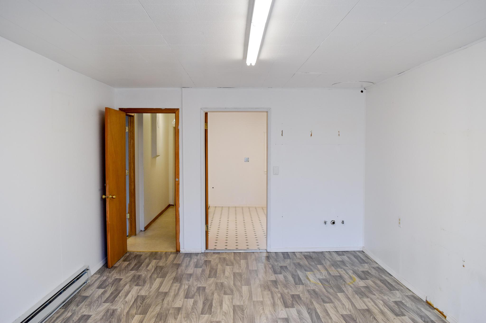 309, 309B and 313 SW Main Street SW