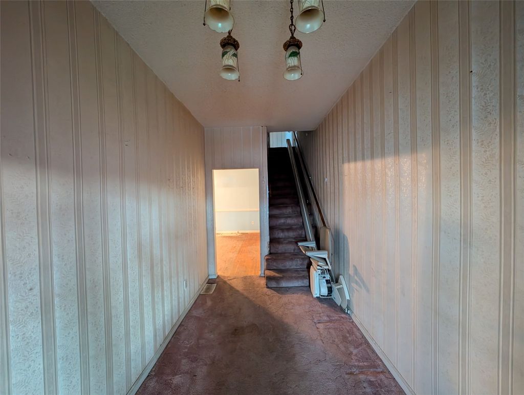 Photo of 615 6th Street N, Great Falls, MT 59401 (MLS # 30062254)