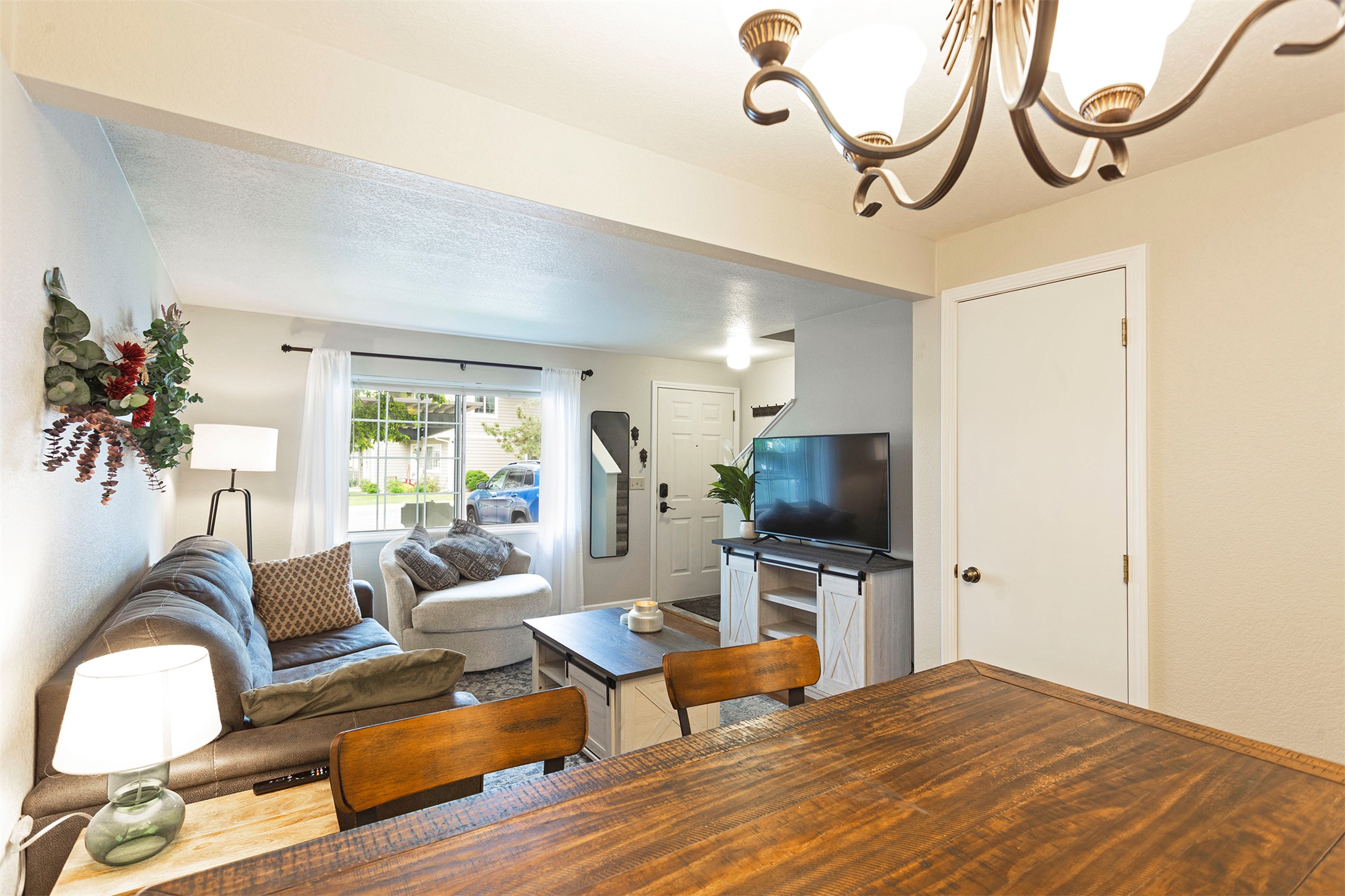 5508 brookwood Drive 2