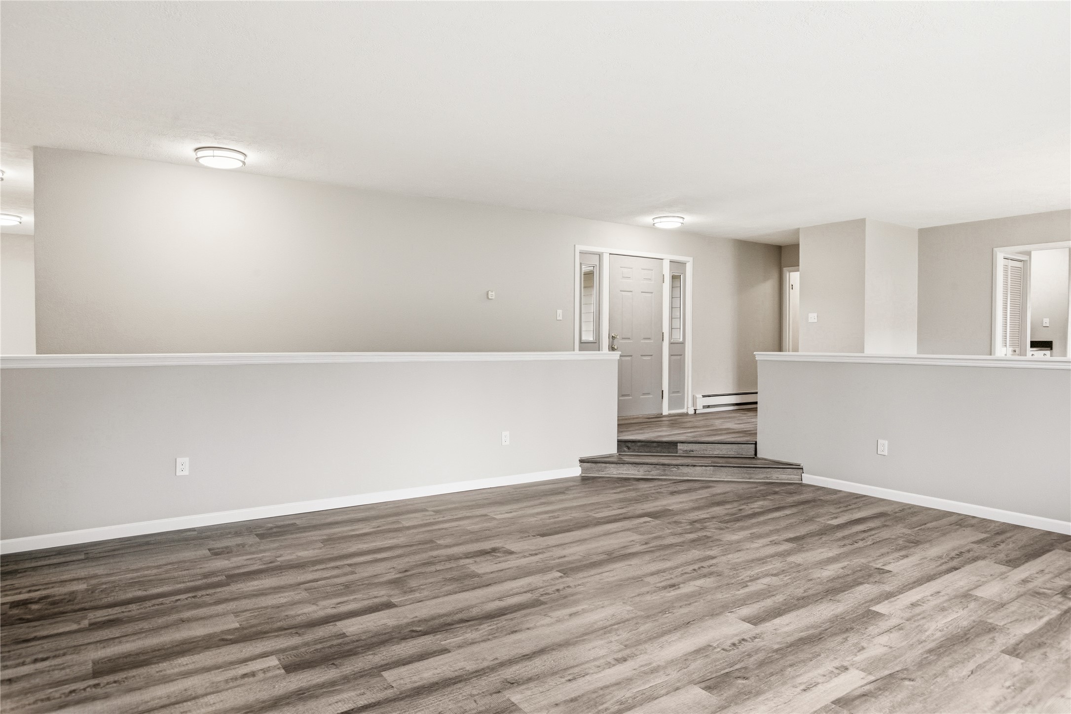 321 S Sanders Street