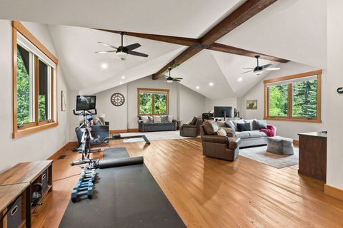 Tiny photo for 258 N Shooting Star Circle, Whitefish, MT 59937 (MLS # 30070701)