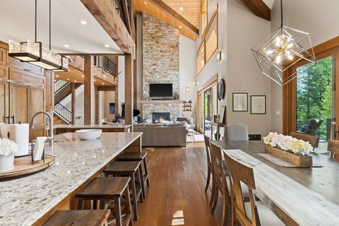 Tiny photo for 258 N Shooting Star Circle, Whitefish, MT 59937 (MLS # 30070701)