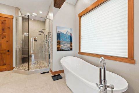 Tiny photo for 258 N Shooting Star Circle, Whitefish, MT 59937 (MLS # 30070701)