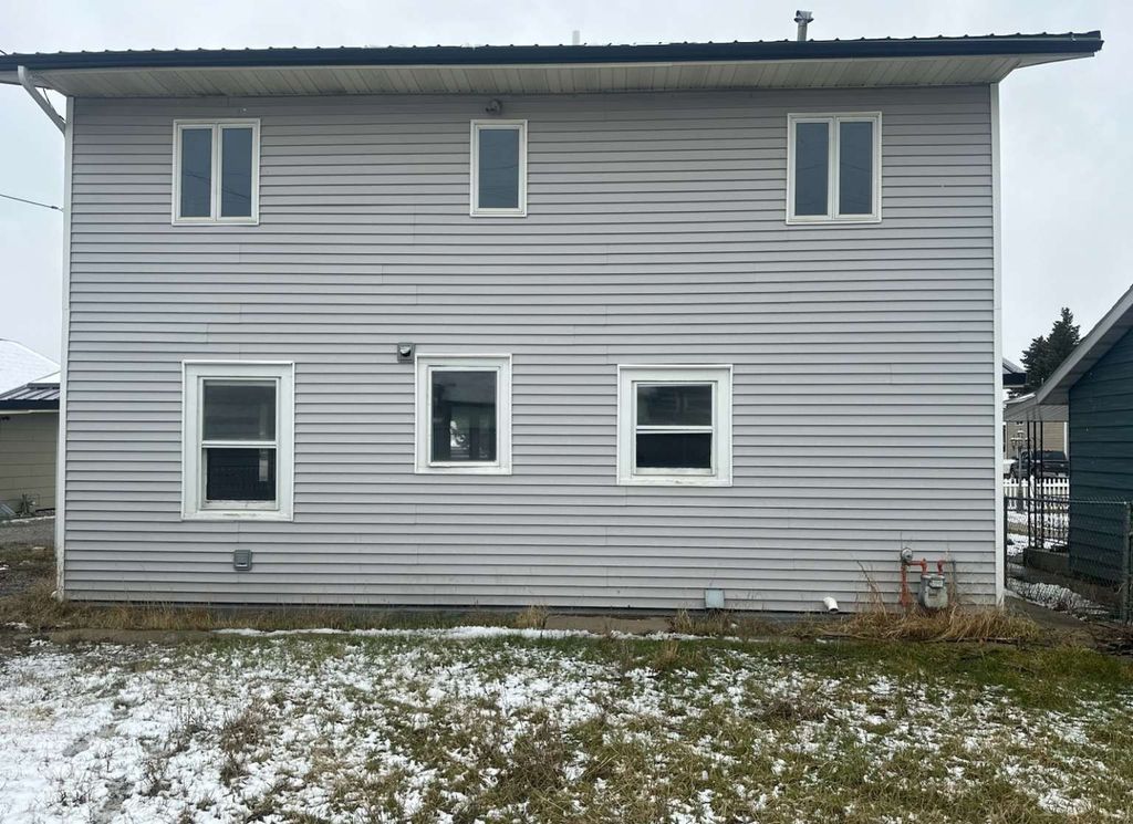 Photo of 1820 Thomas Avenue, Butte, MT 59701 (MLS # 30070318)