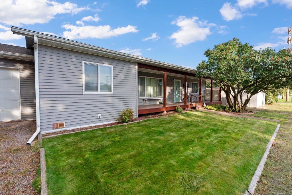 Photo of 608 6th Street E, Polson, MT 59860 (MLS # 30078508)