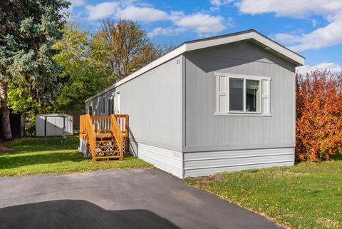 Photo of 1717 S Woodland Drive #SPC -21, Kalispell, MT 59901 (MLS # 30060412)