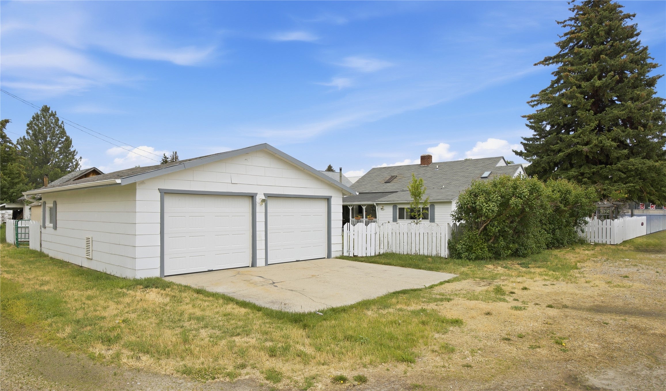 223 S 6th Street